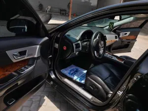 2013 جاكوار اكس اف R-Sport