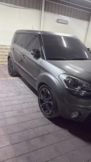 2012 كيا سول S