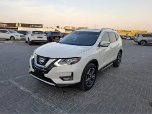 2020 نيسان روج SL