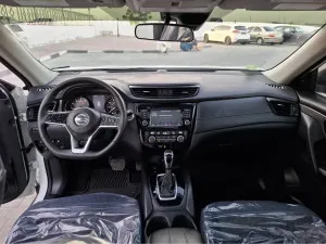 2020 نيسان روج SL