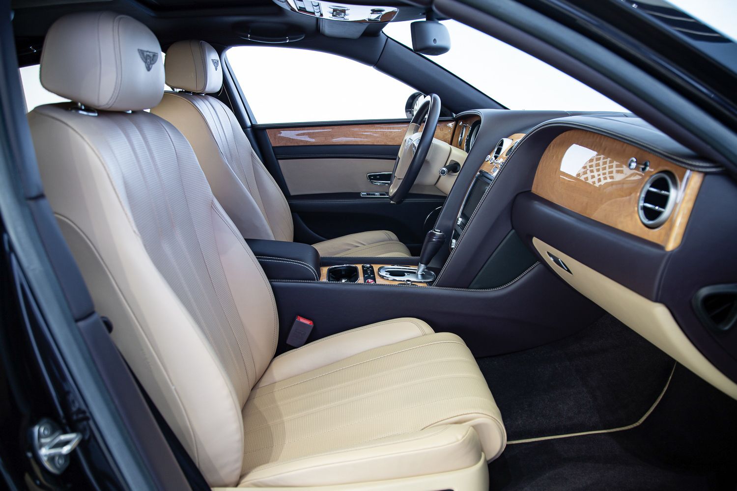 2015 بنتلي فلاينج سبير V8