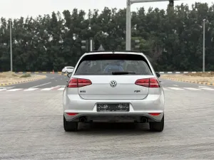 2014 فولجس فاجن جولف GTI