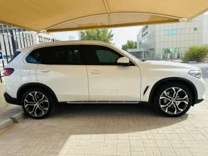 2021 بي أم دابليو اكس - 5 4.4i