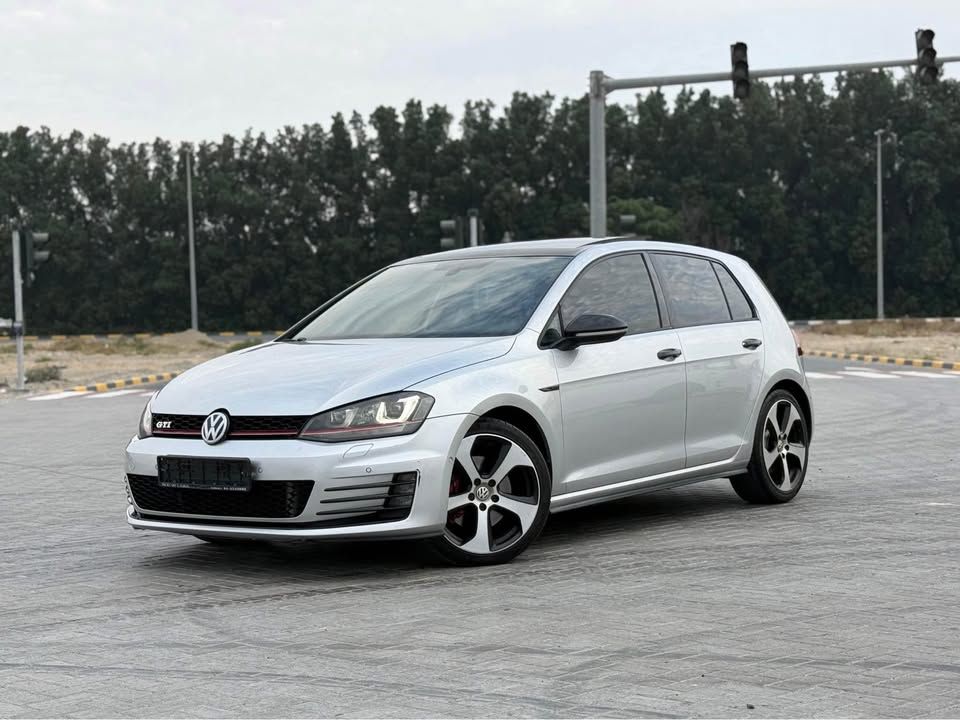 2014 فولجس فاجن جولف GTI