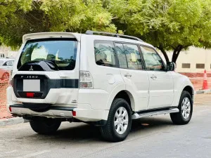 2017 Mitsubishi Pajero GLS