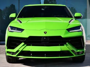2023 لامبورجيني اوروس STD
