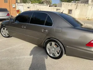 2004 لكزس آل آس ٤٣٠