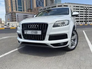 2014 اودي كيو٧ Prestige