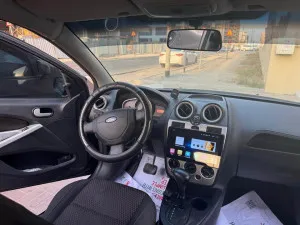 2012 Ford Figo Titanium