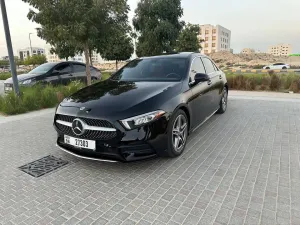 2022 مرسيدس-بنز الفئة - A A220 Sedan