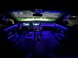 2022 مرسيدس-بنز الفئة - A A220 Sedan