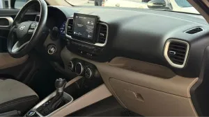 2021 Hyundai Venue SE