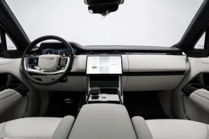 2025 لاند روفر رينج روفر HSE