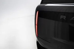 2025 لاند روفر رينج روفر HSE
