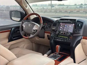 2015 Toyota Land Cruiser GXR