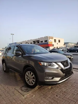 2019 نيسان روج SL
