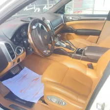 2011 بورش كاين S Platinum Edition