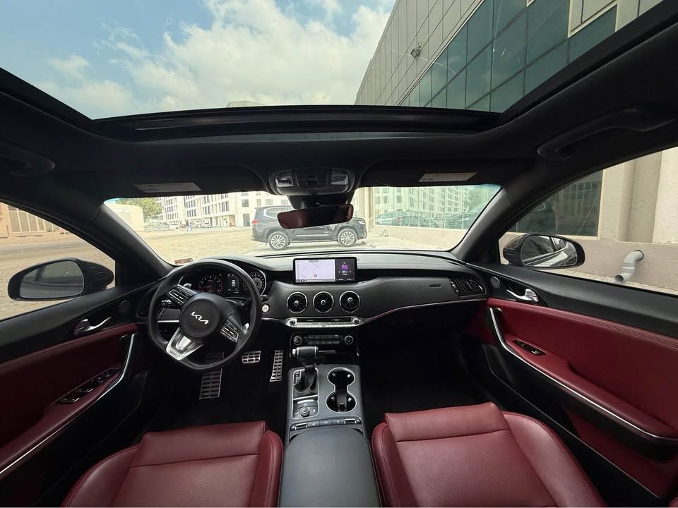 2023 كيا ستينجر GT
