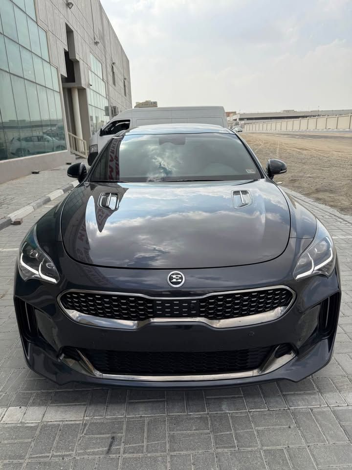 2023 كيا ستينجر GT