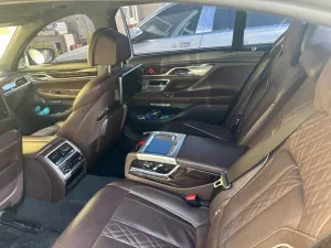 2018 بي أم دابليو الفئة - 7 M760i