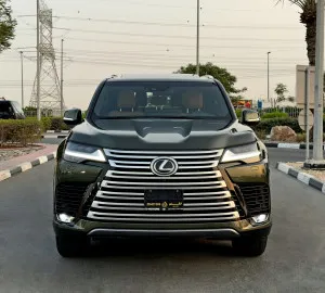 2023 لكزس ال اكس ٦٠٠ Signature