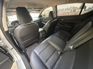 2019 Nissan Altima SR