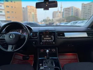 2015 فولجس فاجن طوارق SEL