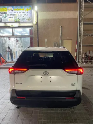 2020 Toyota Rav4 XLE