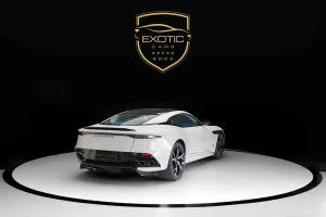 2019 استون مارتن دي بي أس Superleggera
