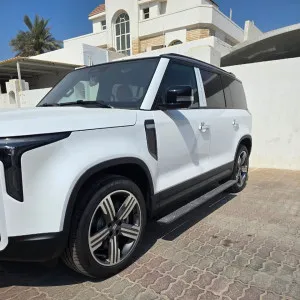 2025 روكس ٠١