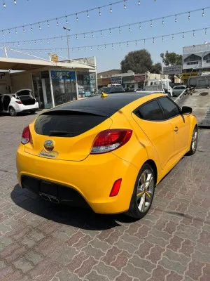 2017 هيونداي فوليستر standard
