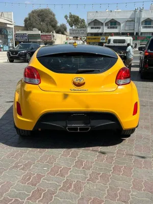 2017 هيونداي فوليستر standard