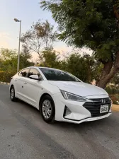 2019 هيونداي النترا SE