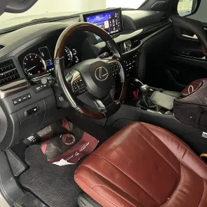2017 Lexus LX 570