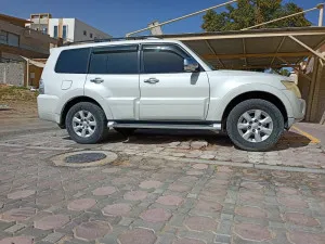 2014 Mitsubishi Pajero GLS