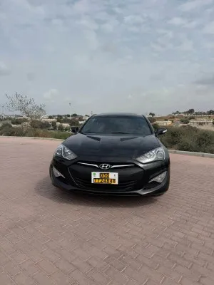 2016 هيونداي جينيسيس