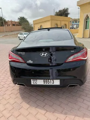 2016 هيونداي جينيسيس
