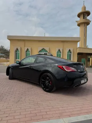 2016 هيونداي جينيسيس
