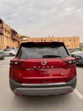 2021 نيسان روج SV