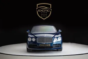 2016 بنتلي فلاينج سبير V8