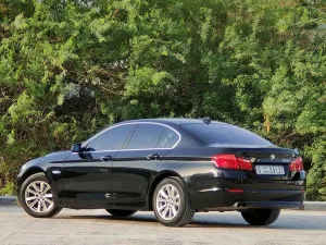 2012 بي أم دابليو الفئة - 5 520i