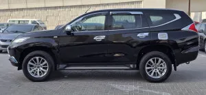 2016 ميتسوبيشي مونتيرو Limited