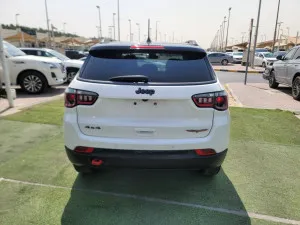 2021 جييب كومباس Trailhawk