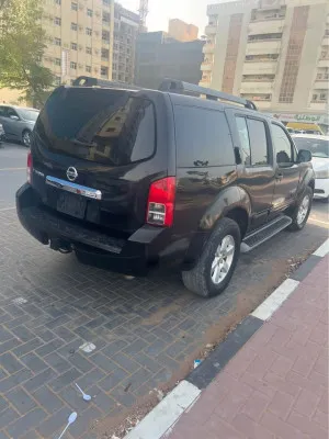 2012 نيسان باثفايندر Platinum