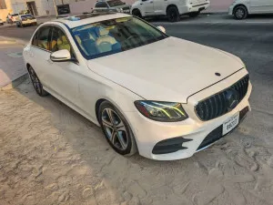 2018 مرسيدس-بنز الفئة - E E300