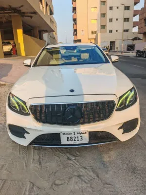 2018 مرسيدس-بنز الفئة - E E300