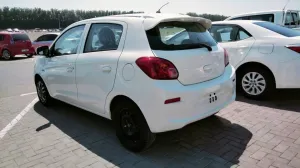 2018 Mitsubishi Mirage SE