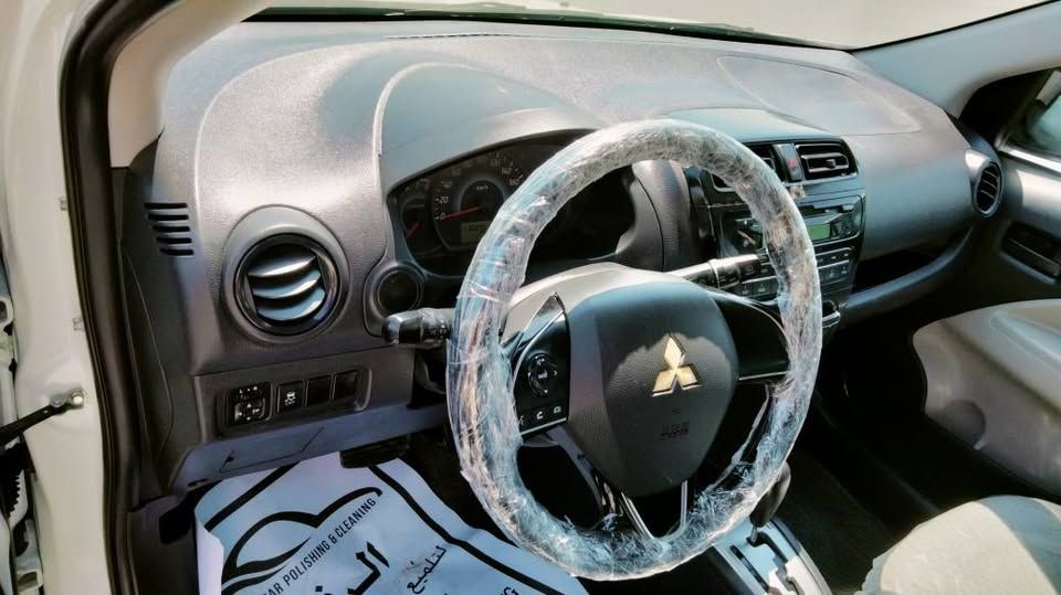 2018 Mitsubishi Mirage SE