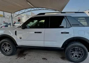 2022 فورد برنكو Base