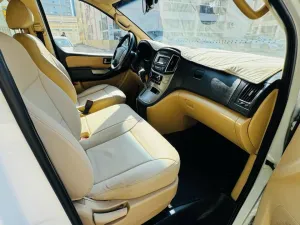 2016 Hyundai H1 Executive
